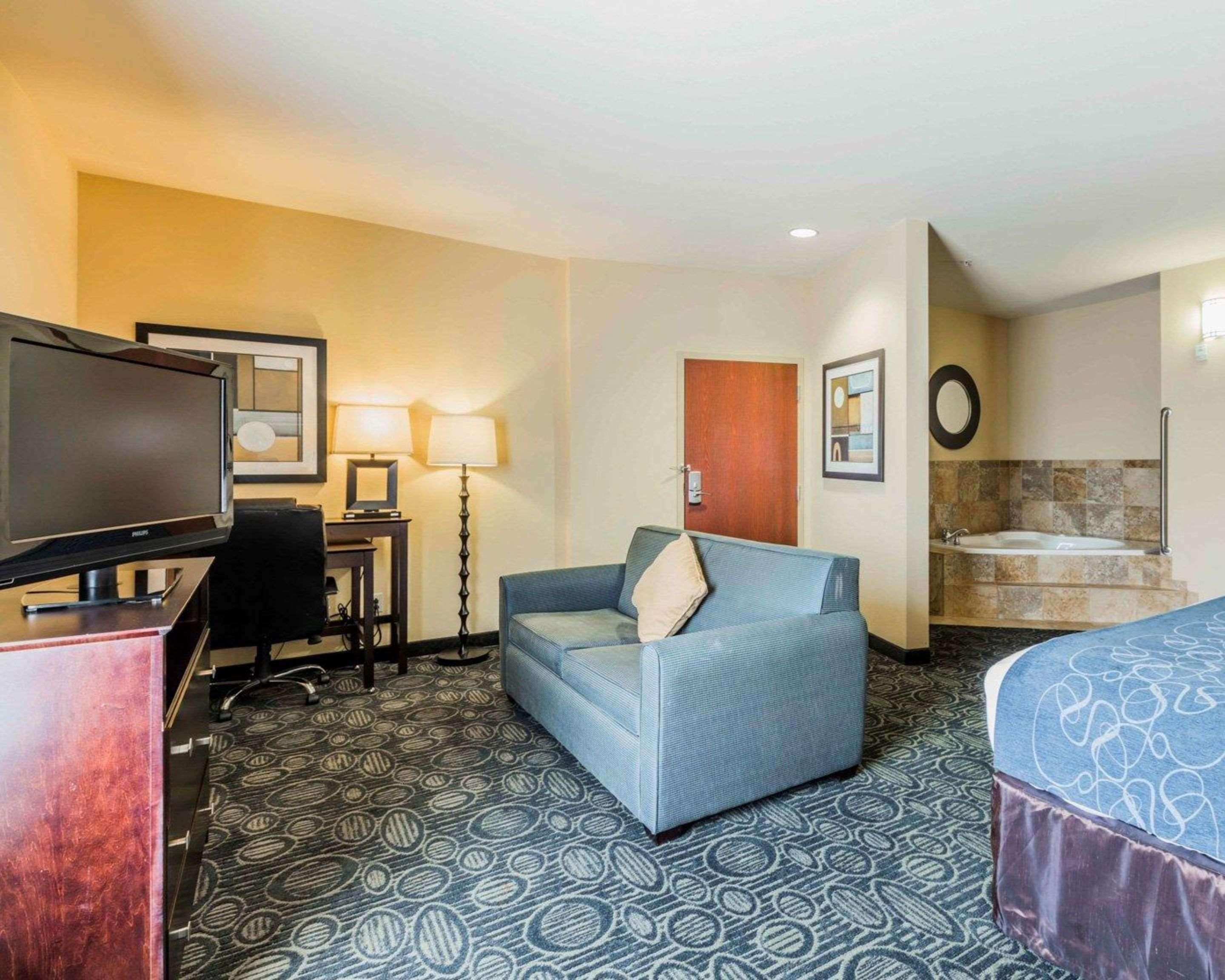 Comfort Suites Pell City I-20 Exit 158 Exteriör bild