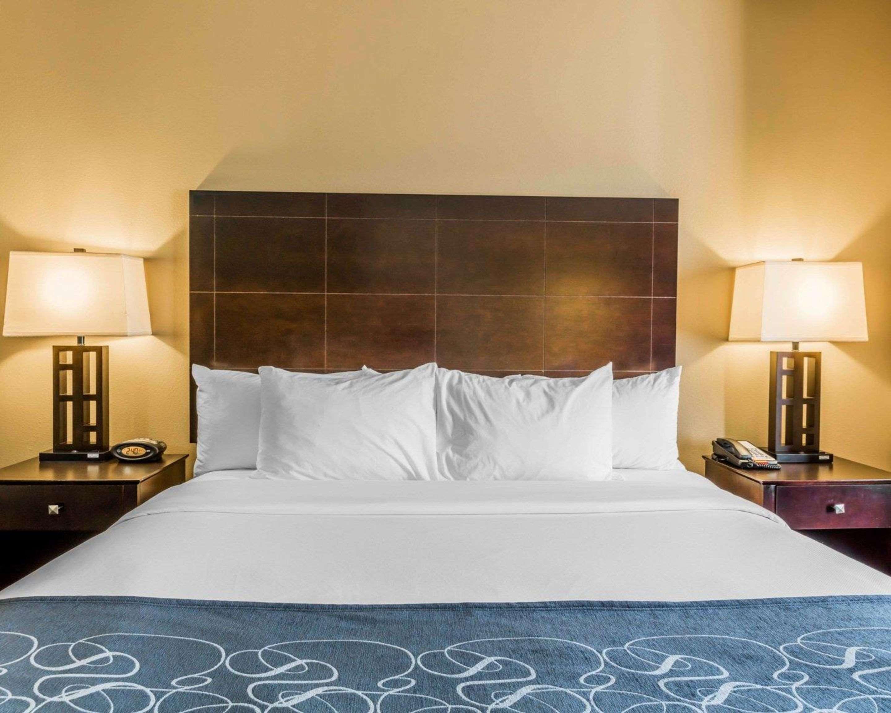 Comfort Suites Pell City I-20 Exit 158 Exteriör bild