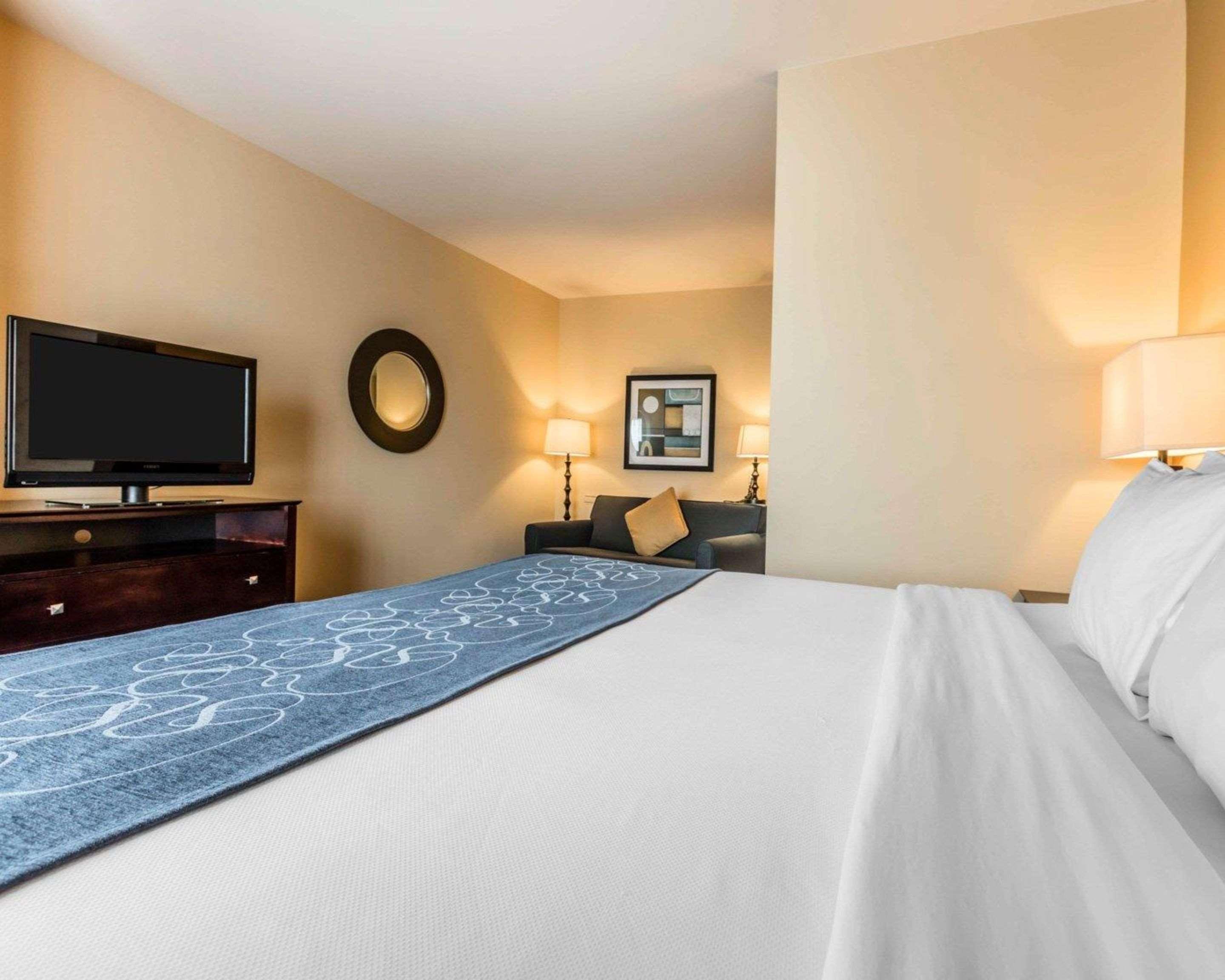 Comfort Suites Pell City I-20 Exit 158 Exteriör bild