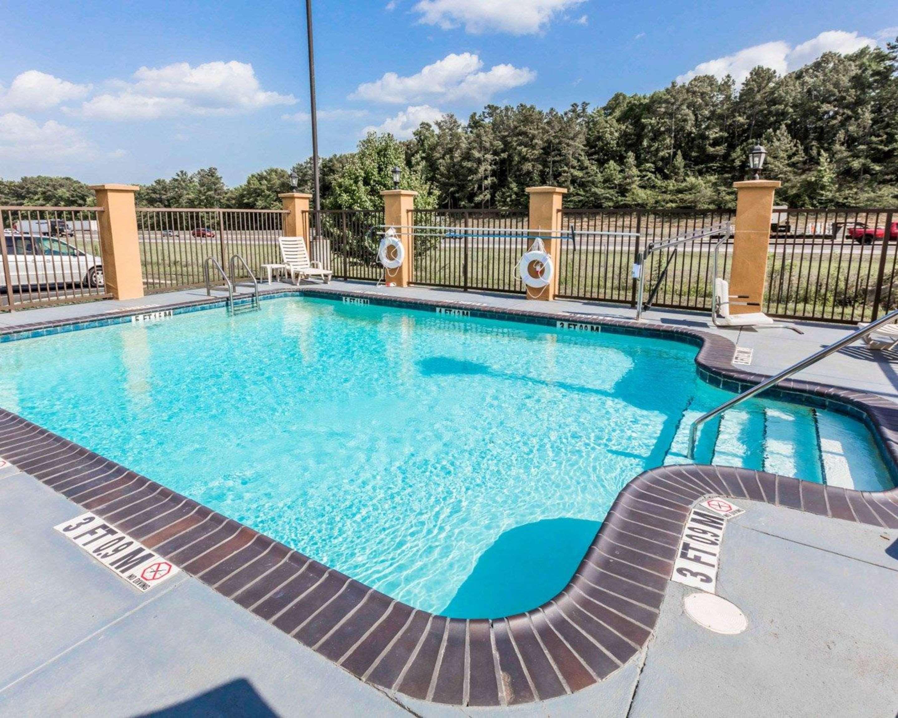 Comfort Suites Pell City I-20 Exit 158 Exteriör bild