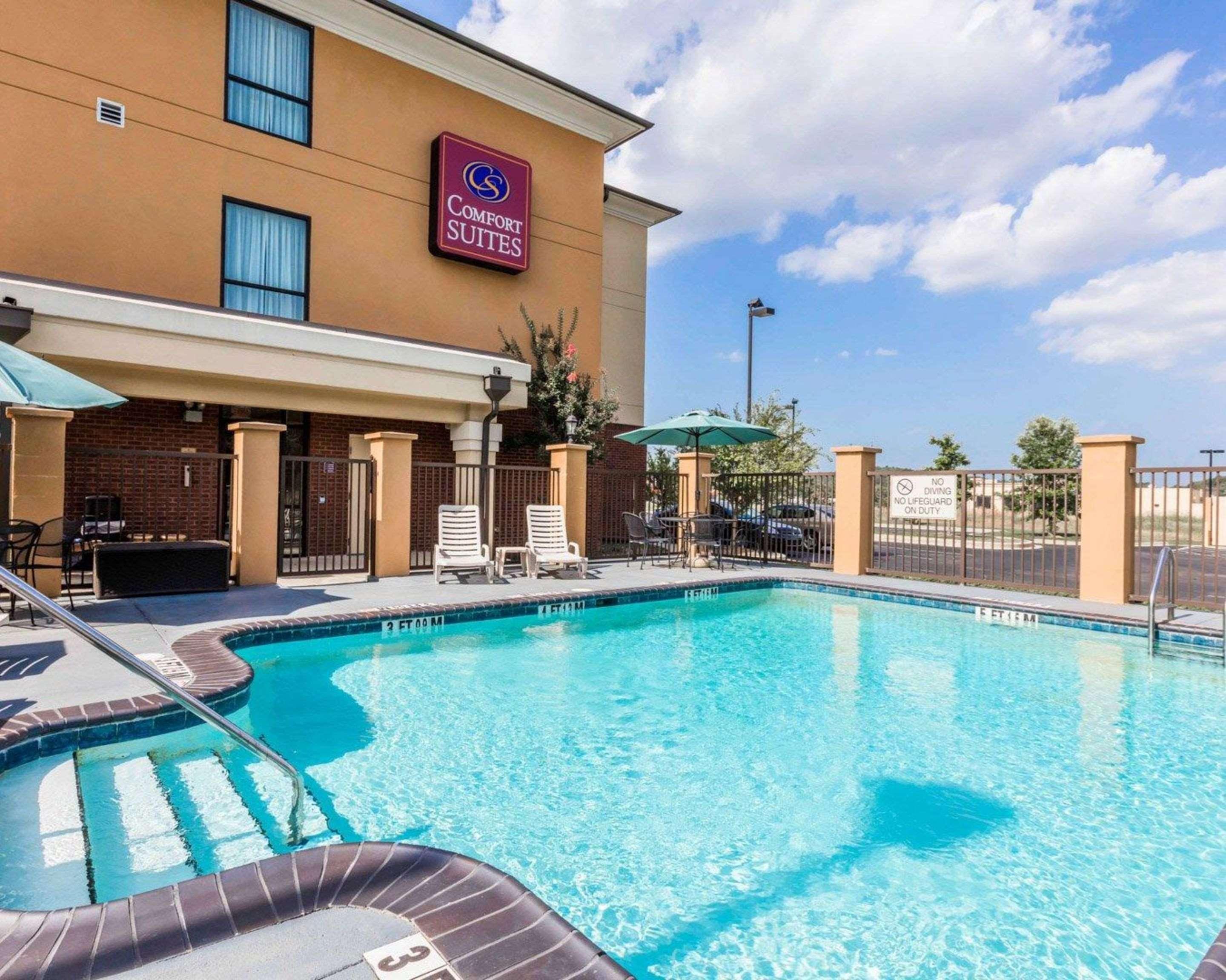 Comfort Suites Pell City I-20 Exit 158 Exteriör bild