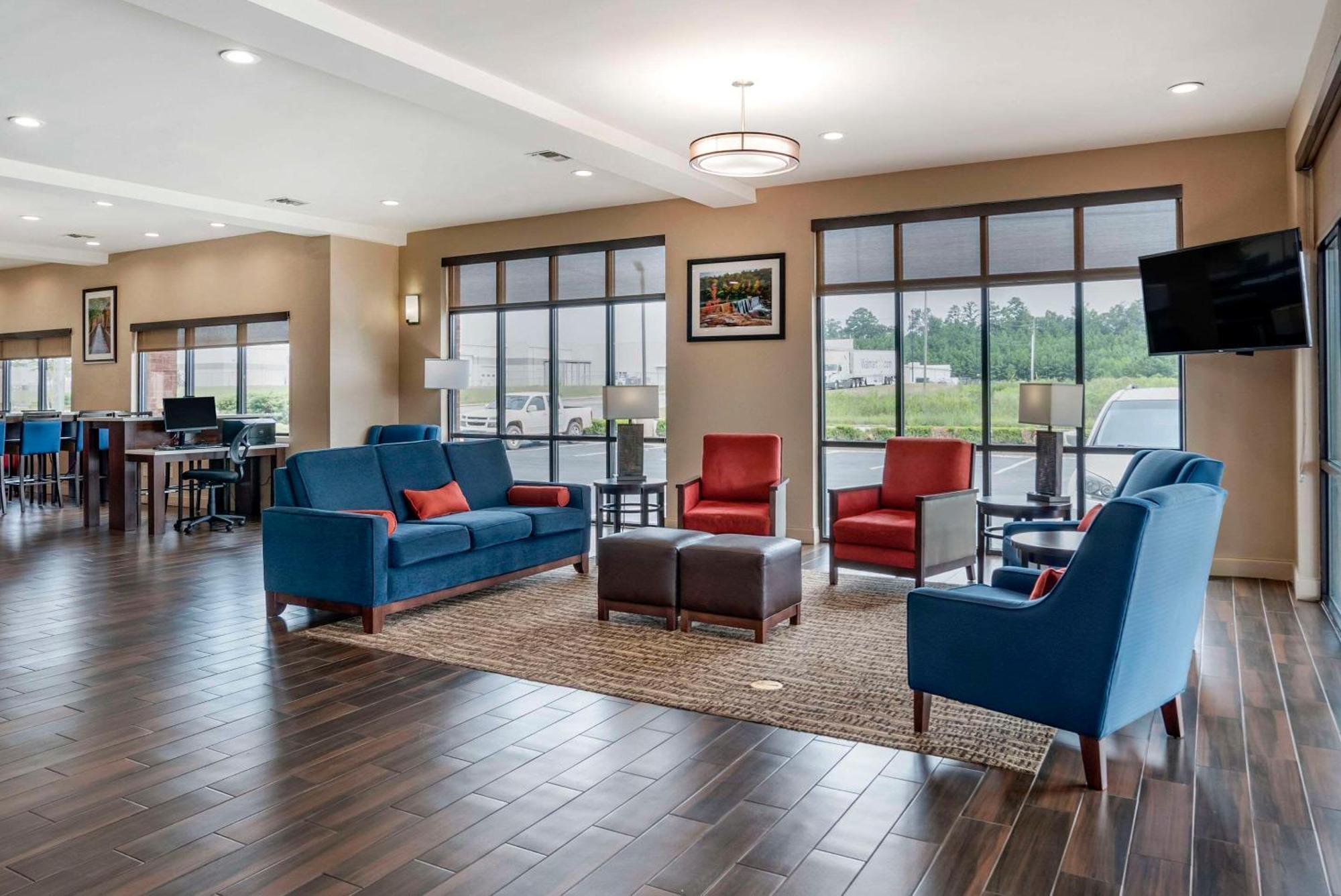 Comfort Suites Pell City I-20 Exit 158 Exteriör bild